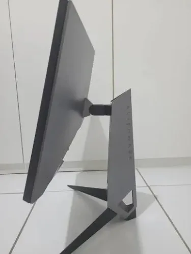 Monitor ALIENWARE 240Htz 25 polegadas