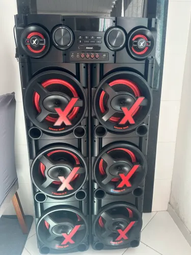 Vendo AmVox 5500 paredão com garantia e nota fiscal