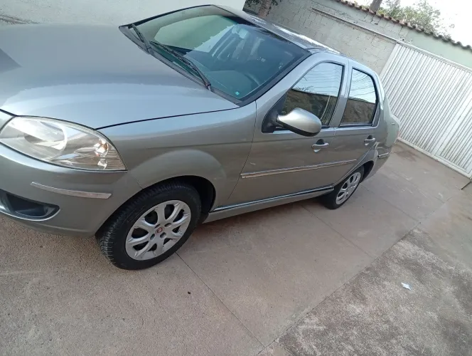 Fiat Siena EL 1.0 MPI Fire Flex 8V 4P 2014