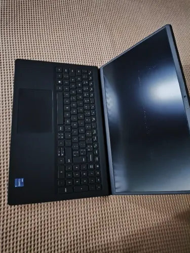 Notebook Dell Inspiron 15 3520 - Tela 120hz