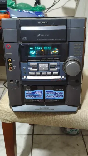 System Sony MHC-GRX30 no estado