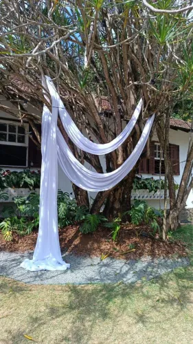 Tecido Branco para Decoração de Eventos e Cerimônias - 15 metro