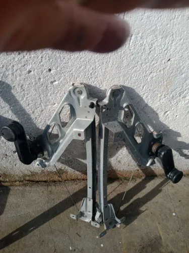 Elevadores manuais do Corsa classic 2015