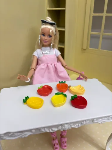 Barbie pratinho de frutinhas