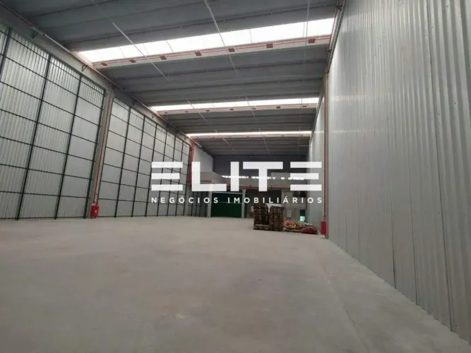 Galpão Comercial/Industrial para Alugar em Santo André Parque Central (3.576 m²)