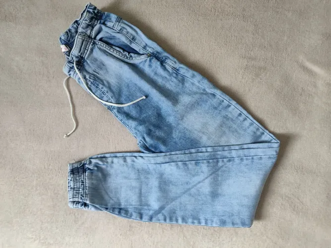 Calça jeans jogger 