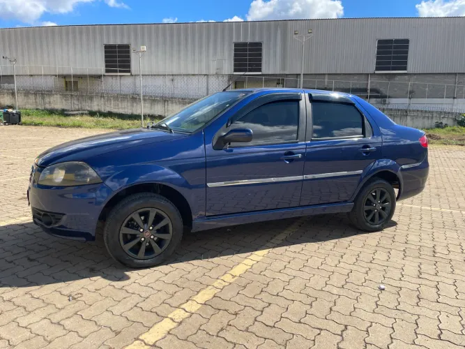 Fiat Siena EL Celeb. 1.0 MPI Fire Flex 8V 4P 2010