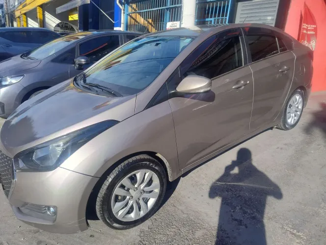 Hyundai HB20S C.style/c.plus1.6 Flex 16V Aut. 4P 2019