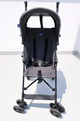Carrinho guarda-chuva Chicco Snappy - Leve, compacto e com pouco uso