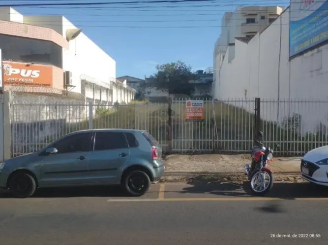Área para locação comercial no bairro Tubalina