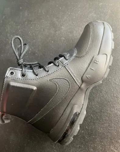 Nike Air Max Goaterra 