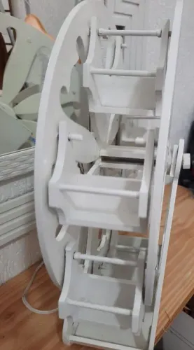 Roda gigante em mdf - com motor