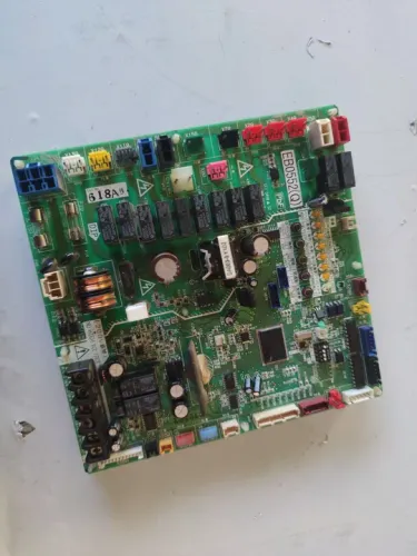 Placa Daikin EB0552Q com garantia