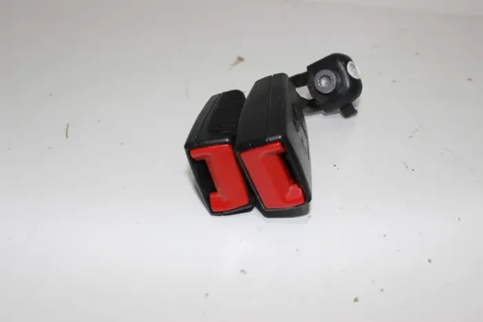Engate Duplo Cinto Traseiro Volkswagen Up 1SB857739 ano 2015 a 2021
