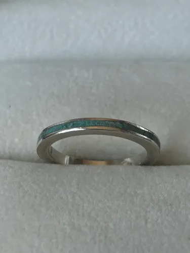 Anel Prata com Detalhes em Turquesa aro 8