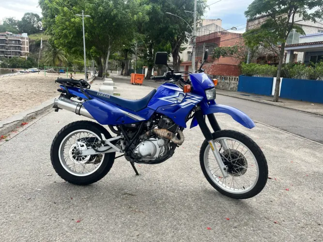 Vendo XT 600e 2001 com 2025 vistoriado 