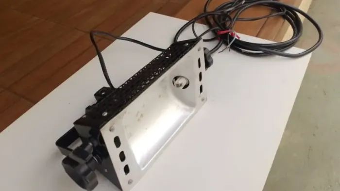 Refletor Profissional 1000W  Luz Quente -lâmpada halógena-usado