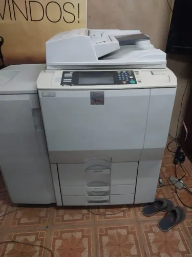 Copiadora/Impressora Laser Profissional colorida