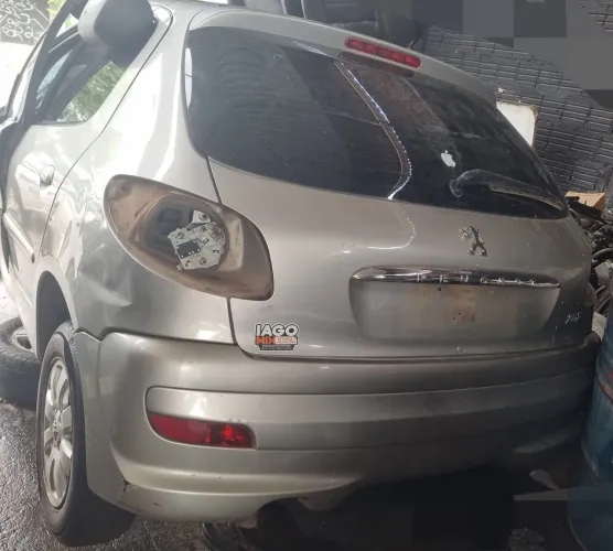 Peugeot 207 sucata de leilao