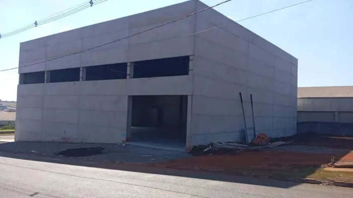 Locação de Comercial / Barracão/Galpão na cidade de ARAPONGAS