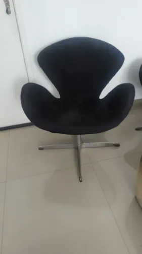 Cadeiras( poltronas) giratórias.