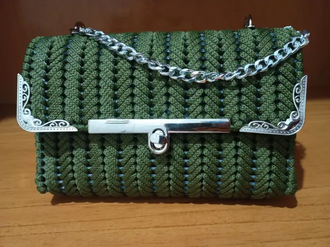 Bolsa Luxo Artesanal Verde Militar 