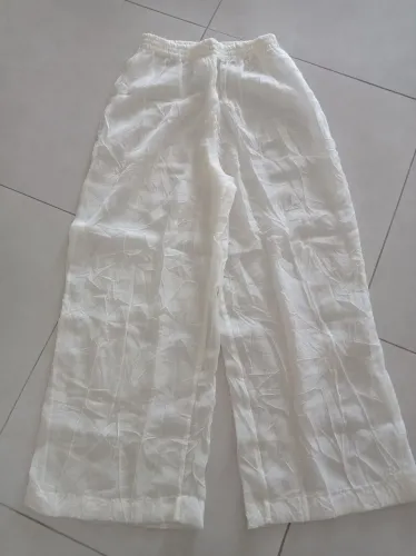 Calça Branca de voal amassado 