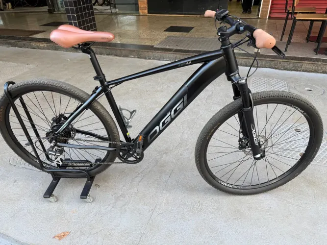 Bicicleta Oggi 8.0 com assistência eletrônica 