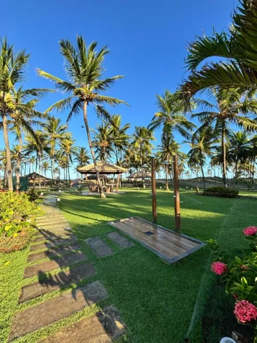 Excelente lote condomínio Maikai Residencial Resort - Pé na areia