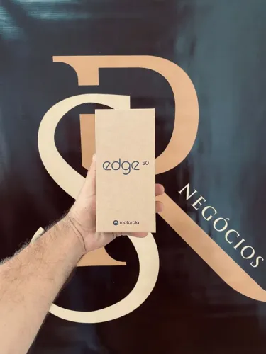 Aproveite Motorola Edge 50 5G 256gb, Lacrado + NF (Até 12x)