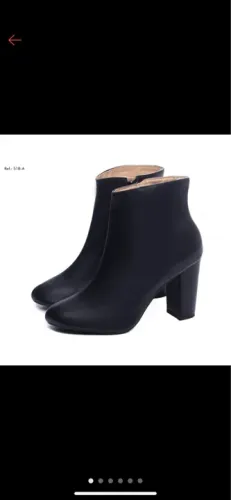 Botas de cano curto pretas