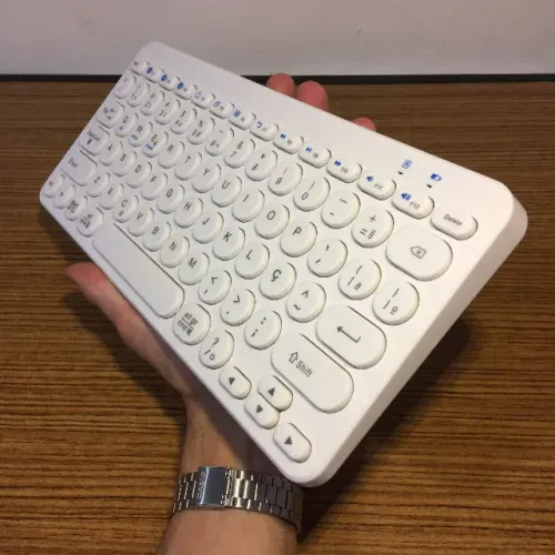 Teclado Sem Fio, Bluetooth Com Estrutura Compacta, à Prova D'áGua 78 Teclas ( Branco )