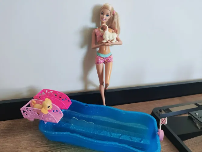 Barbie corrida de cachorrinhos