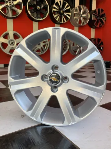 Rodas Vetra Elite aro 17 4x100 Prata