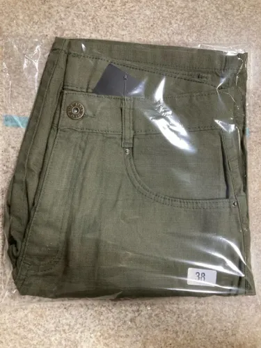 Bermuda Masculina Verde Militar