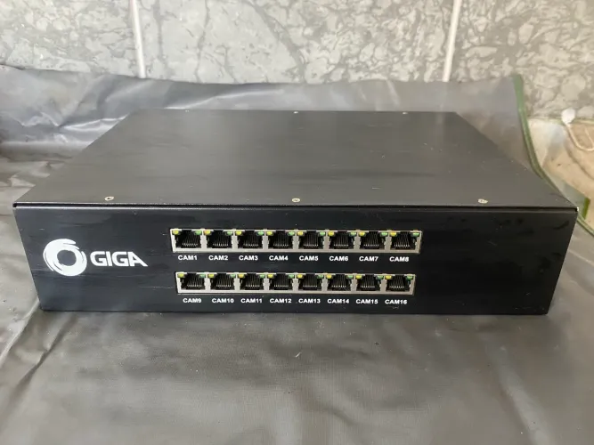 Power Balun Giga - Alimentador de 16 canais 