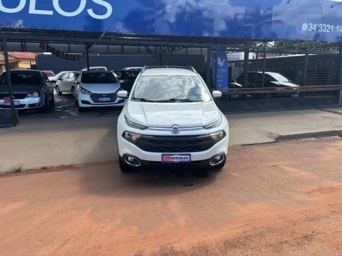 FIAT TORO FREEDOM AT 2019