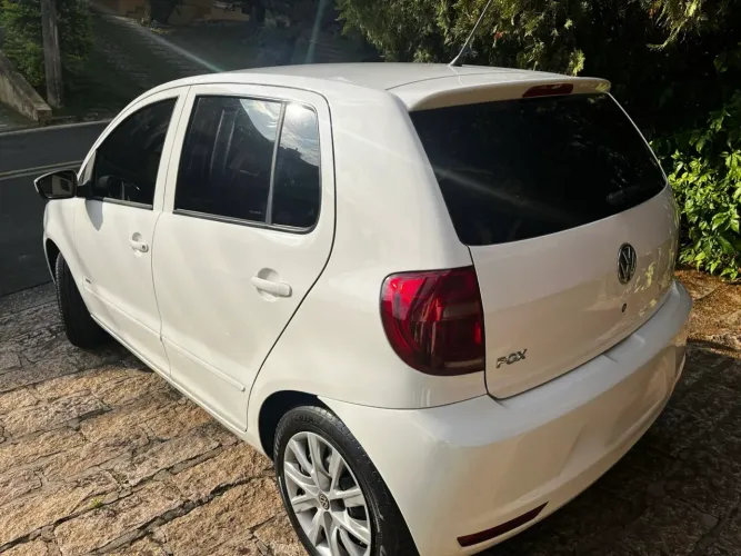 Volkswagen Fox 1.0 MI Total Flex 8V 5P 2011