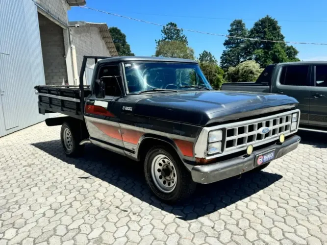 Ford F-1000 Usados e Novos