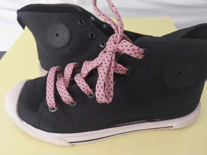 Tenis Ana Capri impermeável e Nylon (chuvaaaa)