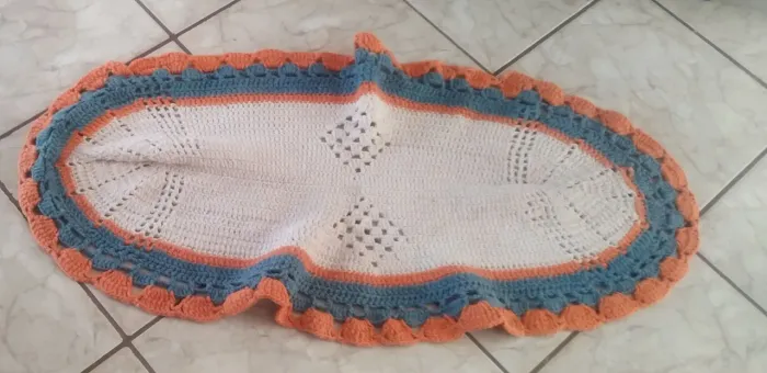 Tapete crochê ( quase sem uso).