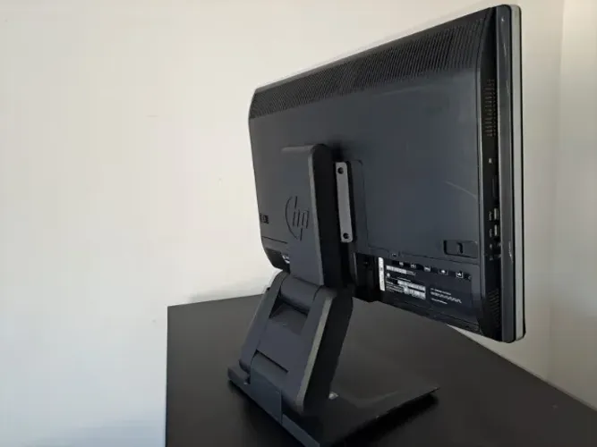 PC de mesa HP Compaq Elite 8300 - ALL-ONE I5-3570 8GB DE RAM SSD 256