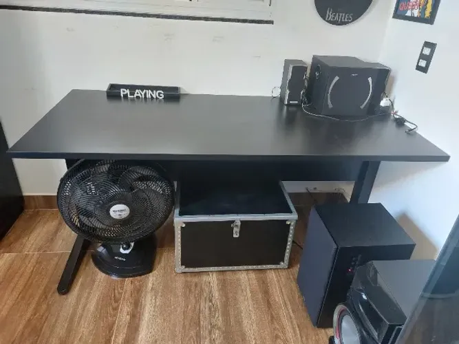 Mesa de escritório ou computador