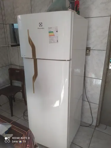 PRA VENDER LOGO! GELADEIRA TOP DE LINHA.