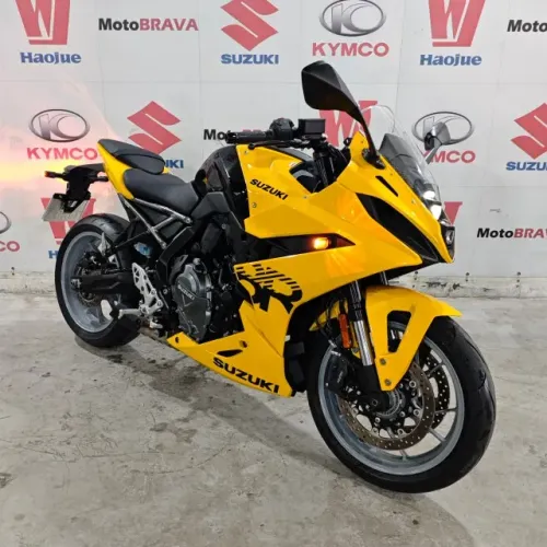 GSX-8R 0KM 2025/2026