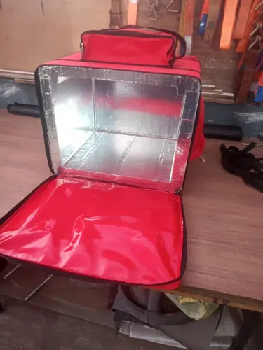 Caixa térmica para entrega de comida - Nova