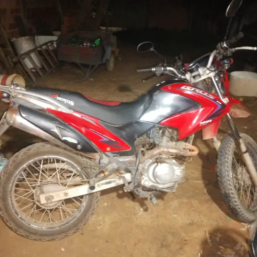 Vendo moto Bros flex 150 .