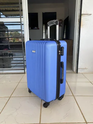 Mala de Viagem cor Azul de 23Kg
