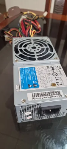 Fonte de PC Seasonic SS-300TFX 300W