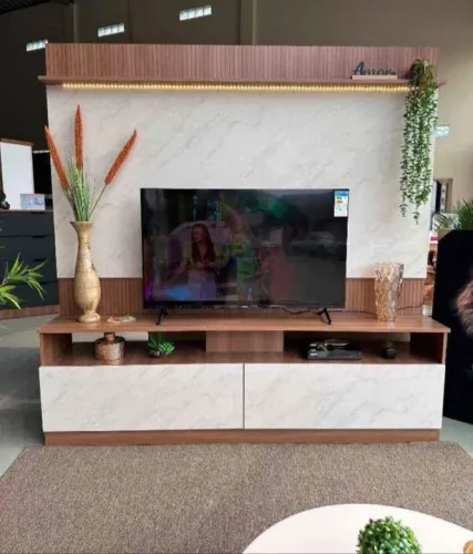 Painel com Rack, com luzes de led,na caixa